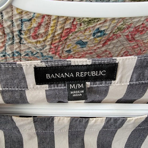 Banana Republic Striped Cotton Top - Gently Worn, Classic Grey & White Elegance - Picture 3 of 4